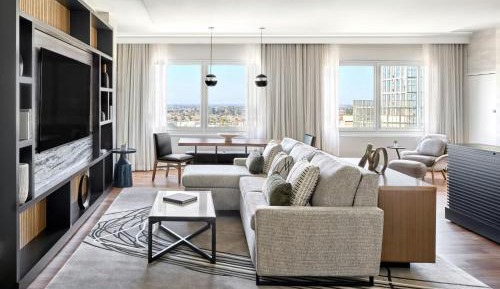 Executive Luxury Suite