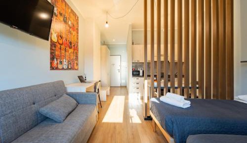 One-Bedroom Apartment