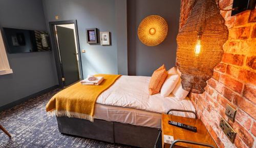 Single Room with Bathroom