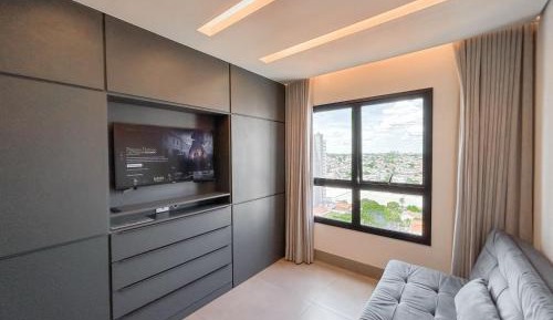 Deluxe Studio