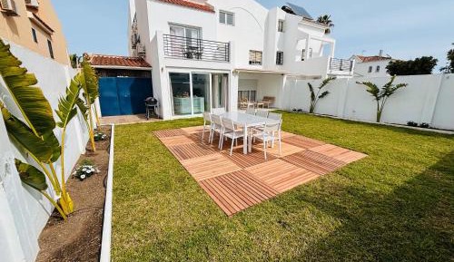 Villa with Garden View