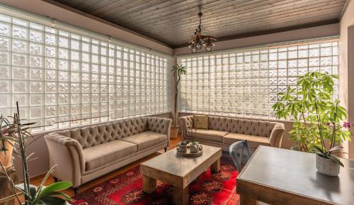 Three-Bedroom Deluxe Apartment