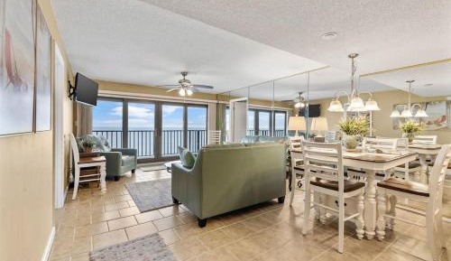 Apartment with Sea View