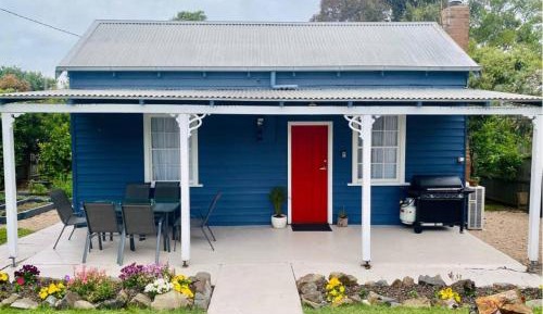 Three-Bedroom Holiday Home 