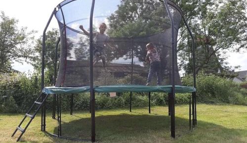 One-Bedroom Holiday Home