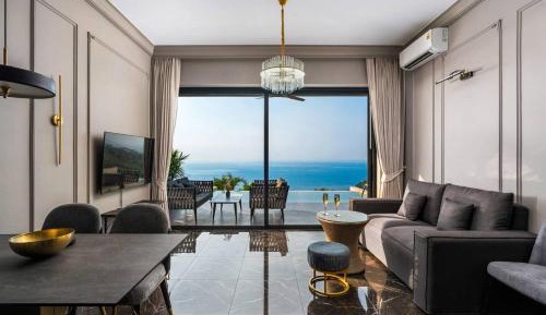 One-Bedroom Villa