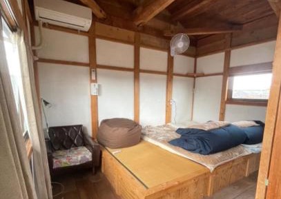 Room #795882107