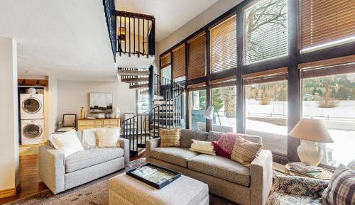 Two Bedroom Apartment 