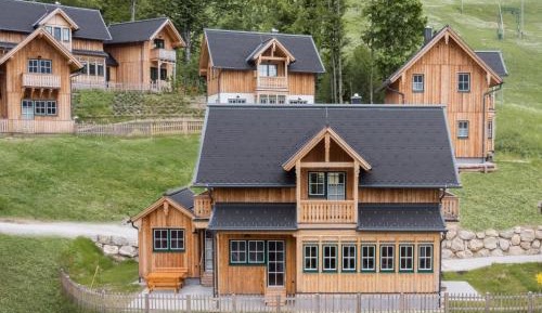 Three-Bedroom Holiday Home 