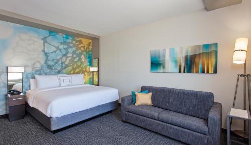 King Room with Sofa Bed