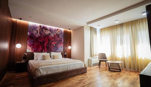 Superior Queen Room