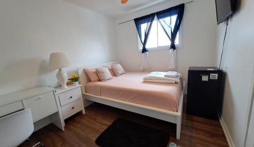 Queen Room