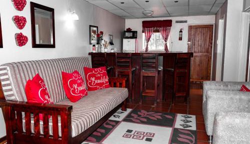 Apartment with Garden View