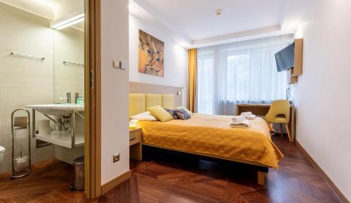 Small Double Room