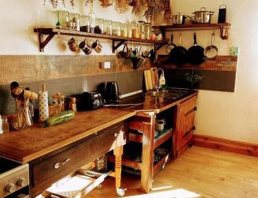 Studio Apartment
