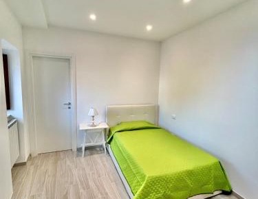Double Room (1 Adult + 1 Child)