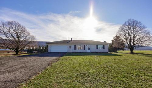 Two-Bedroom Holiday Home