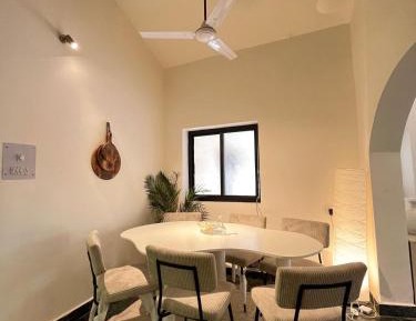One-Bedroom Bungalow