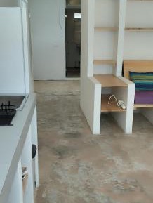 One-Bedroom Apartment (07)