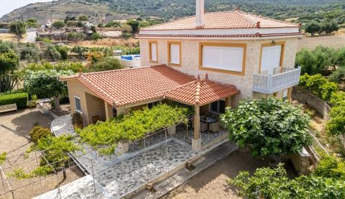 Two-Bedroom Apartment with Sea View