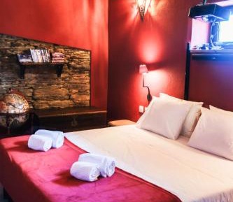 Deluxe Queen Room