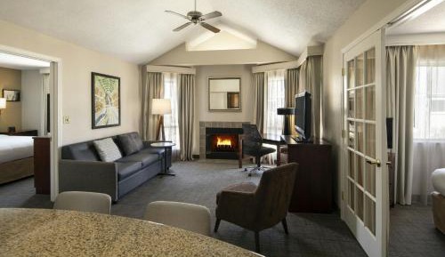 Two-Bedroom Suite
