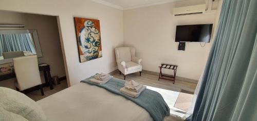 Deluxe Queen Room