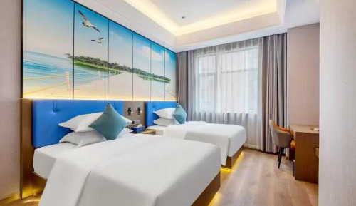 Twin Room with Private Bathroom