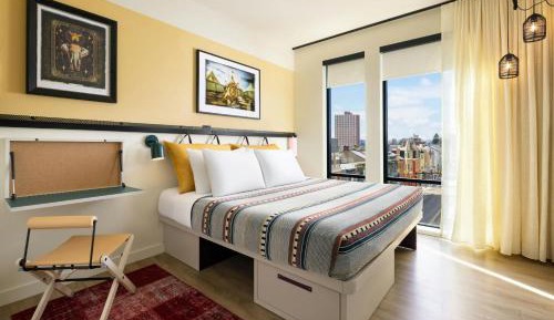 King Room with City View