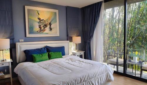 Deluxe Double Room (2 Adults + 1 Child)