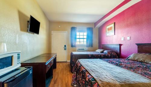 Queen Room with Two Queen Beds