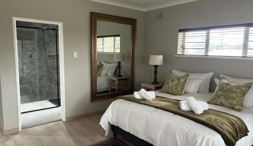 Standard King Room