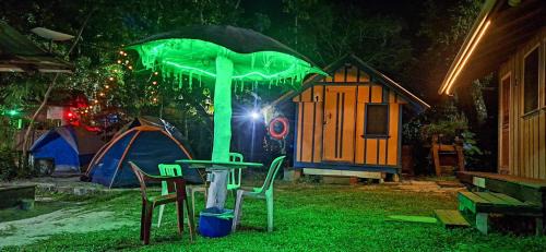 Chalet with Shared Bathroom