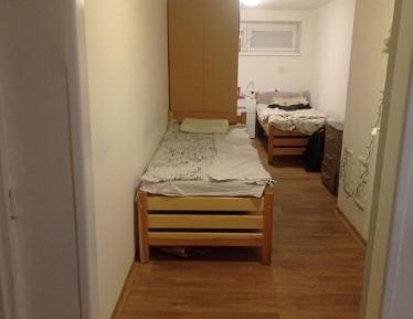 Economy Twin Room