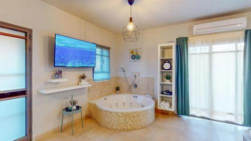 Suite with Private Pool