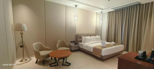 Junior Suite with Balcony