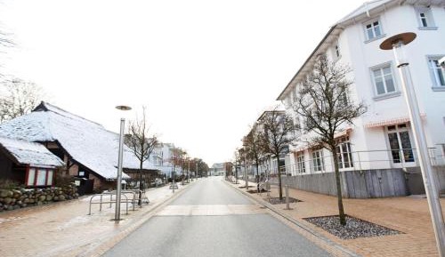 One-Bedroom Holiday Home