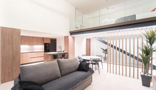 Three-Bedroom Deluxe Apartment
