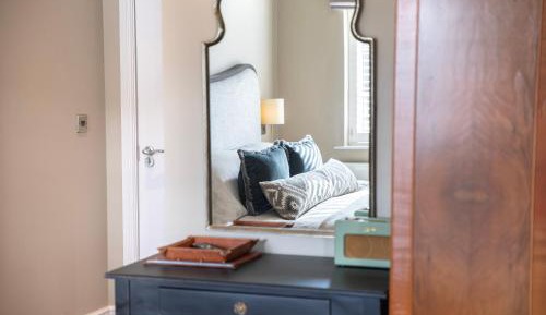 Superior King Room with Bath