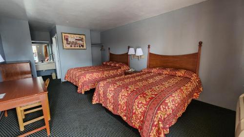 2 Queen Beds Non-Smoking
