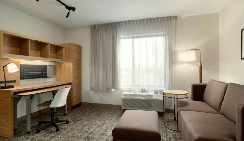 Two-Bedroom Suite
