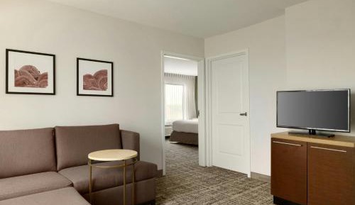 One-Bedroom King Suite