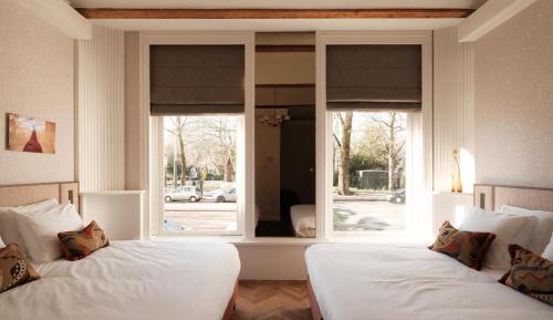 Comfy Quad Room