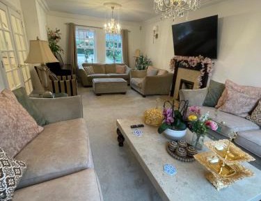 6 bedrooms Deluxe Villa