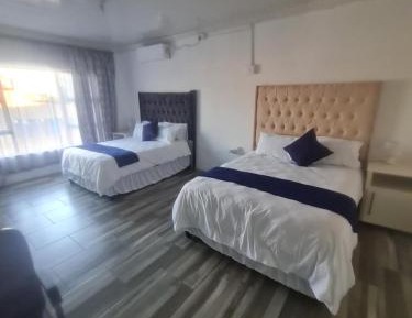Deluxe Double Room with Extra Bed
