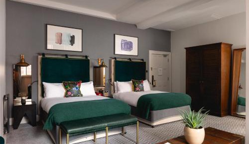 Suite with Two King Beds