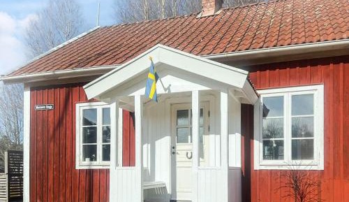 Two-Bedroom Holiday Home