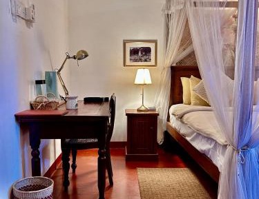 Suite with Garden View