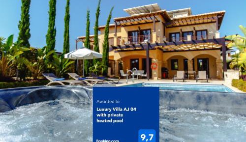 Villa with Private Pool