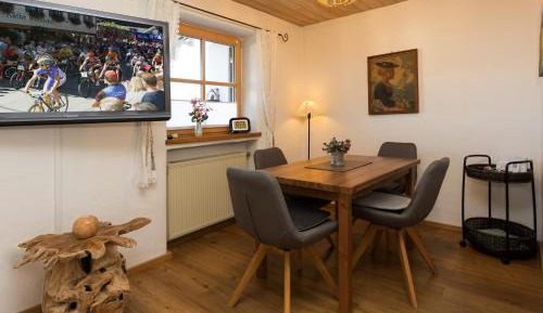 Apartment with Garden View